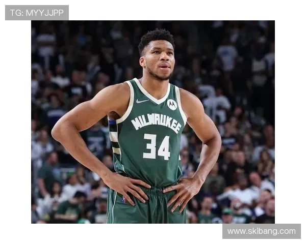 字母哥谈末节扣篮心态我们未夺冠无需拖到终场直面篮球赛场决胜时刻